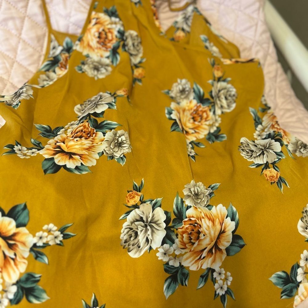 NWOT Shein Curve Floral Yellow Women's HalterTop